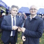 02.10.2022. Ciekoty. Festiwal Smaków Babiego Lata. Na zdjęciu (od lewej): senator Krzysztof Słoń i wiceminister Piotr Wawrzyk. / Fot. Jarosław Kubalski - Radio Kielce