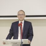 07.10.2022. Cedzyna. Konferencja naukowa „Edukacja Medialna - co oznacza?”. Na zdjęciu: Radosław Brzózka - szef gabinetu politycznego ministra edukacji i nauki / Fot. Jarosław Kubalski - Radio Kielce