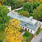 Koniec kontroli w Pałacyku. Mimo uchybień, bez konsekwencji dla dyrektora - Radio Kielce 05.10.2022. Kielce. Dom Środowisk Twórczych. Pałac Tomasza Zielińskiego / Fot. Jarosław Kubalski - Radio Kielce