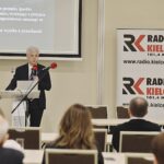 07.10.2022. Cedzyna. Konferencja naukowa „Edukacja Medialna - co oznacza?”. Na zdjęciu: prof. Jan Franciszek Jacko / Fot. Jarosław Kubalski - Radio Kielce