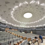 11.10.2022. Kielce. Remont sali konferencyjnej w Świętokrzyskim Urzędzie Wojewódzkim. / Fot. Jarosław Kubalski - Radio Kielce