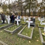 30.10.2022. Kielce. Odwiedziny na cmentarzach. / Fot. Jarosław Kubalski - Radio Kielce
