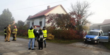 28.10.2022. Nieskurzów Stary. Skutki nocnego pożaru w domu jednorodzinnym / Fot. Wiktor Taszłow - Radio Kielce