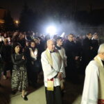 W kaplicy są teraz relikwie ponad 80 świętych i błogosławionych - Radio Kielce 31.10.2022. Kielce. Kościół św. Józefa Robotnika. Noc Świętych / Fot. Wiktor Taszłow – Radio Kielce