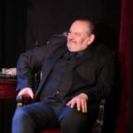 03.10.2022. Kielce. Benefis z okazji 40-lat pracy zawodowej Jacka Mąki. Na zdjęciu: Jacek Mąka - aktor / Fot. Wiktor Taszłow – Radio Kielce