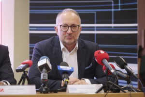 05.10.2022. Kielce. Politechnika Świętokrzyska pospisuje umowy o współpracy. Na zdjęciu: Marcin Gajdziński - dyrektor Generalny IBM Polska i Kraje Bałtyckie / Fot. Wiktor Taszłow – Radio Kielce