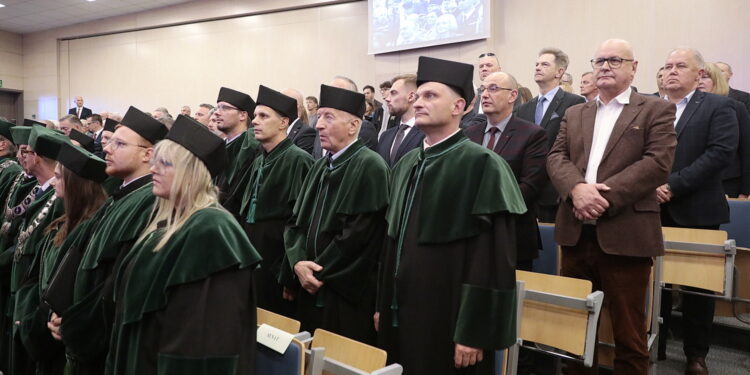 05.10.2022. Kielce. Politechnika Świętokrzyska. Inauguracja roku akademickiego / Fot. Wiktor Taszłow – Radio Kielce