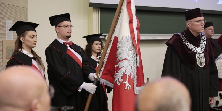 05.10.2022. Kielce. Politechnika Świętokrzyska. Inauguracja roku akademickiego / Fot. Wiktor Taszłow – Radio Kielce