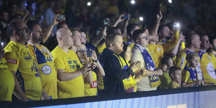 06.10.2022. Kielce. 4. kolejka Ligi Mistrzów: Łomża Industria Kielce - THW Kiel / Fot. Wiktor Taszłow – Radio Kielce