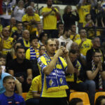 Kosmiczny mecz w Kielcach! Łomża Industria górą po pasjonującej walce! - Radio Kielce