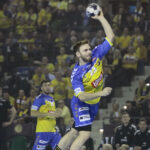 Kosmiczny mecz w Kielcach! Łomża Industria górą po pasjonującej walce! - Radio Kielce