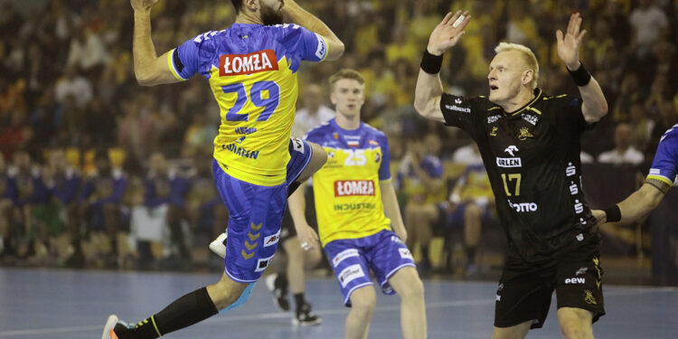 06.10.2022. Kielce. 4. kolejka Ligi Mistrzów: Łomża Industria Kielce - THW Kiel / Fot. Wiktor Taszłow – Radio Kielce