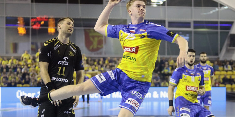 06.10.2022. Kielce. 4. kolejka Ligi Mistrzów: Łomża Industria Kielce - THW Kiel / Fot. Wiktor Taszłow – Radio Kielce