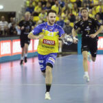 Kosmiczny mecz w Kielcach! Łomża Industria górą po pasjonującej walce! - Radio Kielce