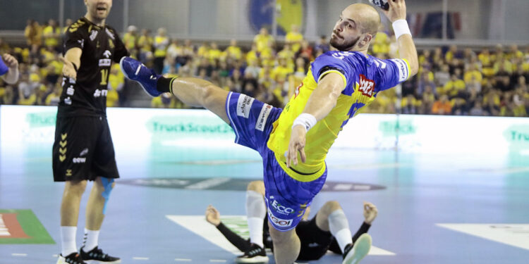 06.10.2022. Kielce. 4. kolejka Ligi Mistrzów: Łomża Industria Kielce - THW Kiel / Fot. Wiktor Taszłow – Radio Kielce