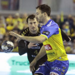 Kosmiczny mecz w Kielcach! Łomża Industria górą po pasjonującej walce! - Radio Kielce