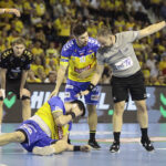 Kosmiczny mecz w Kielcach! Łomża Industria górą po pasjonującej walce! - Radio Kielce