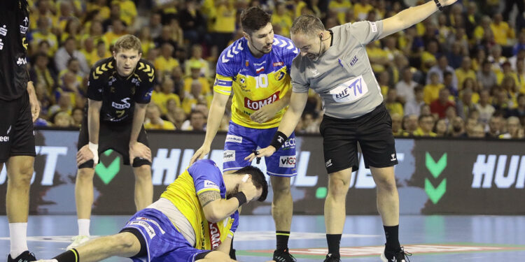 06.10.2022. Kielce. 4. kolejka Ligi Mistrzów: Łomża Industria Kielce - THW Kiel / Fot. Wiktor Taszłow – Radio Kielce