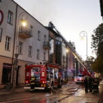 08.10.2022. Kielce. Pożar kamienicy przy ul. Sienkiewicza / Fot. Wiktor Taszłow - Radio Kielce