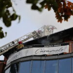 08.10.2022. Kielce. Pożar kamienicy przy ul. Sienkiewicza / Fot. Wiktor Taszłow - Radio Kielce