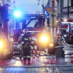 08.10.2022. Kielce. Pożar kamienicy przy ul. Sienkiewicza / Fot. Wiktor Taszłow - Radio Kielce