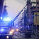 08.10.2022. Kielce. Pożar kamienicy przy ul. Sienkiewicza / Fot. Wiktor Taszłow - Radio Kielce