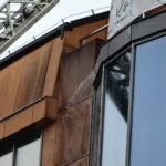 08.10.2022. Kielce. Pożar kamienicy przy ul. Sienkiewicza / Fot. Wiktor Taszłow - Radio Kielce