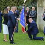 08.10.2022. Jędrzejów. Przekazanie sztandaru dla jędrzejowskich struktur PiS / Fot. Wiktor Taszłow - Radio Kielce