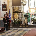 08.10.2022. Jędrzejów. Przekazanie sztandaru dla jędrzejowskich struktur PiS / Fot. Wiktor Taszłow - Radio Kielce