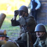 09.10.2022. Tokarnia. Muzeum Wsi Kieleckiej. Widowisko „Szlakiem wrześniowej chwały oręża polskiego” / Fot. Wiktor Taszłow - Radio Kielce