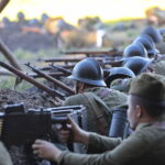 09.10.2022. Tokarnia. Muzeum Wsi Kieleckiej. Widowisko „Szlakiem wrześniowej chwały oręża polskiego” / Fot. Wiktor Taszłow - Radio Kielce