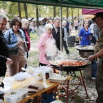 Smaczne atrakcje skansenu w Tokarni - Radio Kielce 16.10.2022. Tokarnia. Smaki Gęsiny / Fot. Wiktor Taszłow - Radio Kielce