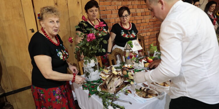 16.10.2022. Tokarnia. Smaki Gęsiny / Fot. Wiktor Taszłow - Radio Kielce