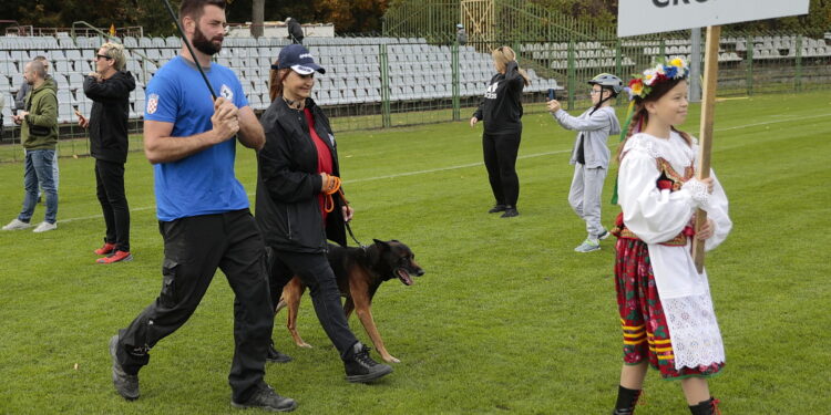 16.10.2022. Kielce. 27. Mistrzostwa Świata Psów w Tropieniu Sportowym / Fot. Wiktor Taszłow - Radio Kielce