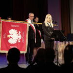 17.10.2022. Kielce. Uroczystość nadania imienia sztandaru Świętokrzyskiej Wojewódzkiej Komendy Ochotniczych Hufców Pracy / Fot. Wiktor Taszłow - Radio Kielce