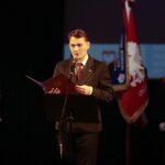 17.10.2022. Kielce. Uroczystość nadania imienia sztandaru Świętokrzyskiej Wojewódzkiej Komendy Ochotniczych Hufców Pracy. Na zdjęciu: Piotr Modzelewski - zastępca Komendanta Głównego OHP / Fot. Wiktor Taszłow - Radio Kielce