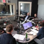 17.10.2022. Kielce. Studio Polityczne Radia Kielce / Fot. Wiktor Taszłow - Radio Kielce