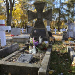 Zapomnianym bohaterom - Radio Kielce Kielce. Cmentarz Partyzancki. Grób Wojtusia Szczepaniaka / Fot. Wiktor Taszłow – Radio Kielce