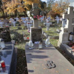 Zapomnianym bohaterom - Radio Kielce Kielce. Cmentarz Partyzancki. Grób płk. Jana Bularskiego / Fot. Wiktor Taszłow – Radio Kielce