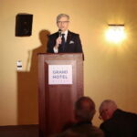 21.10.2022. Kielce. Konferencja "50 lat jaskini Raj na mapie turystycznej Polski". Na zdjęciu: Piotr Dwurnik - prezes zarządu w Przedsiębiorstwo Turystyczne "Łysogóry" Sp. z o.o. / Fot. Wiktor Taszłow - Radio Kielce