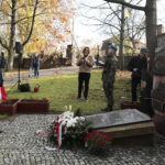 25.10.2022. Kielce. Obchody 83. rocznicy śmierci prezydenta Kielc, Stefana Artwińskiego. Na zdjęciu: Rafał Nowak - wicewojewoda świętokrzyski / Fot. Wiktor Taszłow - Radio Kielce