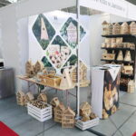 Organizacje pozarządowe z całej Polski prezentują się w Targach Kielce - Radio Kielce 27.10.2022. Kielce. I Ogólnopolskie Targi Organizacji Pozarządowych NGO-EXPO / Fot. Wiktor Taszłow - Radio Kielce