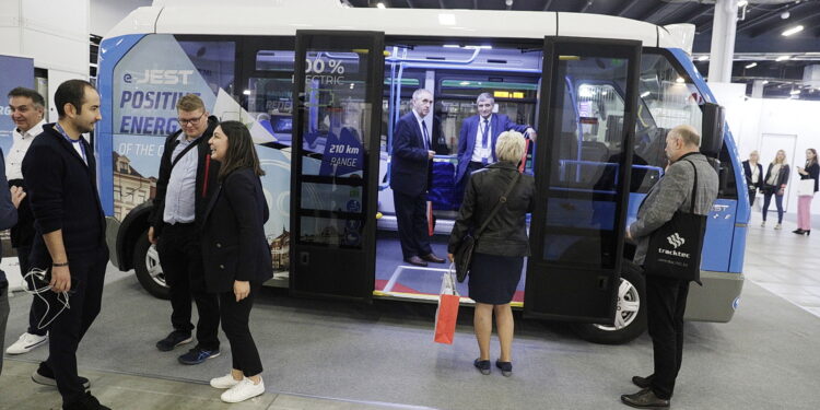 12.10.2022 Kielce. Targi Kielce. Międzynarodowe Targi Transportu Zbiorowego TRANSEXPO / Fot. Jarosław Kubalski - Radio Kielce