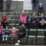 23.10.2022 Kielce. Mecz charytatywny dziennikarze - sędziowie piłkarscy na rzecz leczenia dziennikarza TVP Leszka Salvy/ Fot. Jarosław Kubalski - Radio Kielce