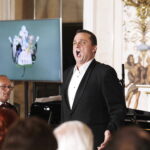 04.10.2022 Warszawa. Gala operowo-operetkowa promująca Międzynarodowy Festiwal Muzyczny im. Krystyny Jamroz. Damian Sutowicz / Fot. Jarosław Kubalski - Radio Kielce