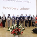 Lekarze i ratownicy medyczni odznaczeni przez wojewodę [LISTA] - Radio Kielce