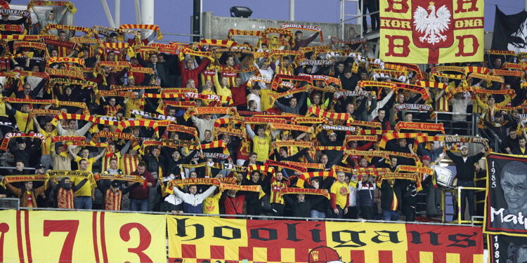 14.10.2022. Kielce. Mecz Korona Kielce - Stal Mielec. / Fot. Jarosław Kubalski - Radio Kielce