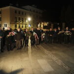 19.10.2022 Kielce. 38. rocznica zamordowania ks. Jerzego Popiełuszki. Złożenie wieńców pod pomnikiem księdza / Fot. Jarosław Kubalski - Radio Kielce