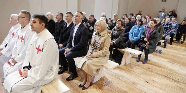 22.10.2022 Kielce. Poświęcenie odnowionej kaplicy przy ulicy Pietraszki / Fot. Jarosław Kubalski - Radio Kielce