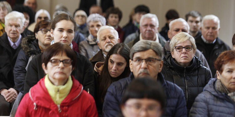 22.10.2022 Kielce. Poświęcenie odnowionej kaplicy przy ulicy Pietraszki / Fot. Jarosław Kubalski - Radio Kielce